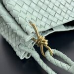 高仿包包BV寶緹嘉新款intrecciato編織皮革手提包