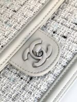 高仿包包chanel香奈兒新款淺灰皮配布斜挎單肩包AS5243