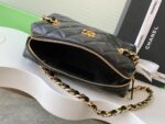 高仿精品chanel香奈兒新款黑色保齡球油蠟羊皮斜挎包AS5125