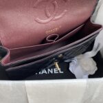 頂級chanel香奈兒Classic Flap Bag 黑色金扣斜挎包A01112