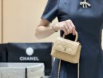 高仿香奈兒棕色mini coco handle nano魚子醬皮紋女士手提袋單肩包