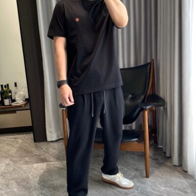 頂級Hermes愛馬仕新款男士圓領黑色短袖T恤