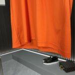 高仿衣服Hermes愛馬仕經典純色橙色圓領短袖T恤