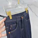 高仿衣服Hermes愛馬仕經典純薄款男士牛仔褲
