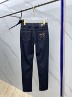 高仿衣服Hermes愛馬仕經典純薄款男士牛仔褲