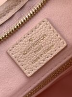 頂級原單高仿LV路易威登M46277杏色CarryAll手提包