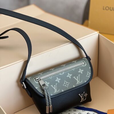 頂級LV路易威登 Monogram拼接斜挎包