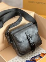 頂級LV路易威登 M12518黑花 Getaway 郵差包