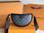 頂級LV路易威登M23835MOON CROSSBODY手袋斜挎包