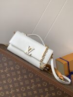 頂級LV新款M12265白色Wallet On Chain Capucines鏈條包