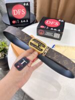 【HK高仿奢侈品】 本公司是自2017成立以來，已經營多年的專業高仿奢侈品企業。 本網站秉承誠信經營理念，出售的商品皆整理、質檢至最新、最好的狀況， 並享有完善的售後服務，讓您買得安心，用得安心。 【購買須知】 (1)本公司絕承諾不會以次充好，售價公道實在、童叟無欺、絕對低於市場價，歡迎多方詢問。 (2)網站上商品多平台同步販售，下單前請添加諮詢客服。 (3)由於網站商品太多，尺寸數據不能逐個測量聯絡客服確認，感恩 。 (4)發貨前客服會通過郵件或者line發送的商品視頻進行確認。