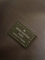 高仿網站LV新款Steamer迷你斜挎包