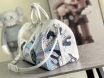 高仿LV新款M21678LV X YK KEEPALL 50旅行袋