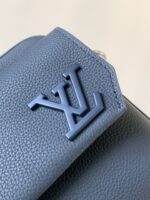 LV高仿網站Fastline藍色郵差包