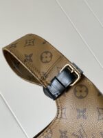 高仿復刻LV黃花M46817Atlantis 手袋
