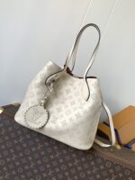 LV高仿包包Blossom MM托特包M21850奶白色購物包