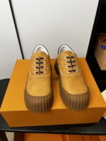 高仿精品LV Metropolis新款姜黃色馬丁靴女款