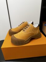 高仿精品LV Metropolis新款姜黃色馬丁靴女款
