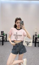 高仿LV新品女款提花藍色時髦牛仔短褲