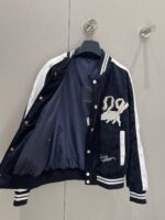 一比一LV25早春新款女雙狗珍珠天鵝絨夾克外套