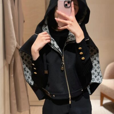 高仿精品LV2025新品女連帽印花毛呢坎肩馬甲