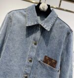 高仿網站LV新款女士短款經典牛仔外套