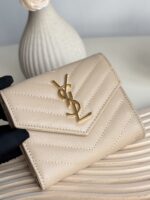 高仿YSL聖羅蘭SAINT LAURENT杏色三折短夾403943