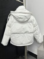 高仿AMI Pairs愛心logo麵包短款純色連帽寬鬆白色羽絨服男女