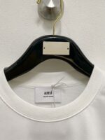 原單AMI Pairs白色經典款愛心氣質流行百搭休閒圓領衛衣