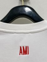 原單AMI Pairs白色經典款愛心氣質流行百搭休閒圓領衛衣