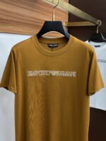 高仿Emporio Armani阿瑪尼春夏新款姜黃色男士短袖T恤
