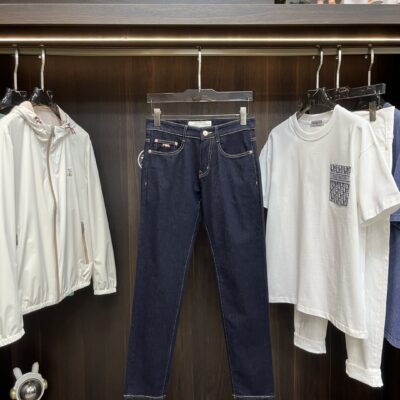 頂級Emporio Armani阿瑪尼春夏新款男士原色牛仔褲
