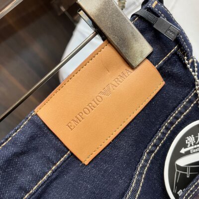 頂級Emporio Armani阿瑪尼春夏新款男士原色牛仔褲