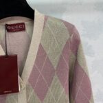 高仿服飾GUCCI古馳早春新款开衫全身菱格提花图案满印