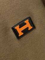 高仿服飾愛馬仕Hermes百搭卡其色針織羊毛衫