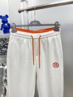 高仿衣服愛馬仕Hermes百搭時尚運動休閒褲白色