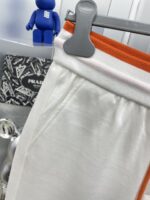 高仿衣服愛馬仕Hermes百搭時尚運動休閒褲白色