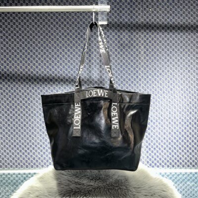 原單LOEWE羅意威同步新款紙紋牛皮革Fold Shopper手袋