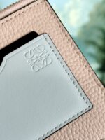 高仿loewe羅意威新款白色零錢包卡包