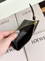 高仿網站loewe羅意威新款黑色零錢包卡包