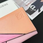 原單LOEWE羅意威新款玫紅色長皮夾錢包