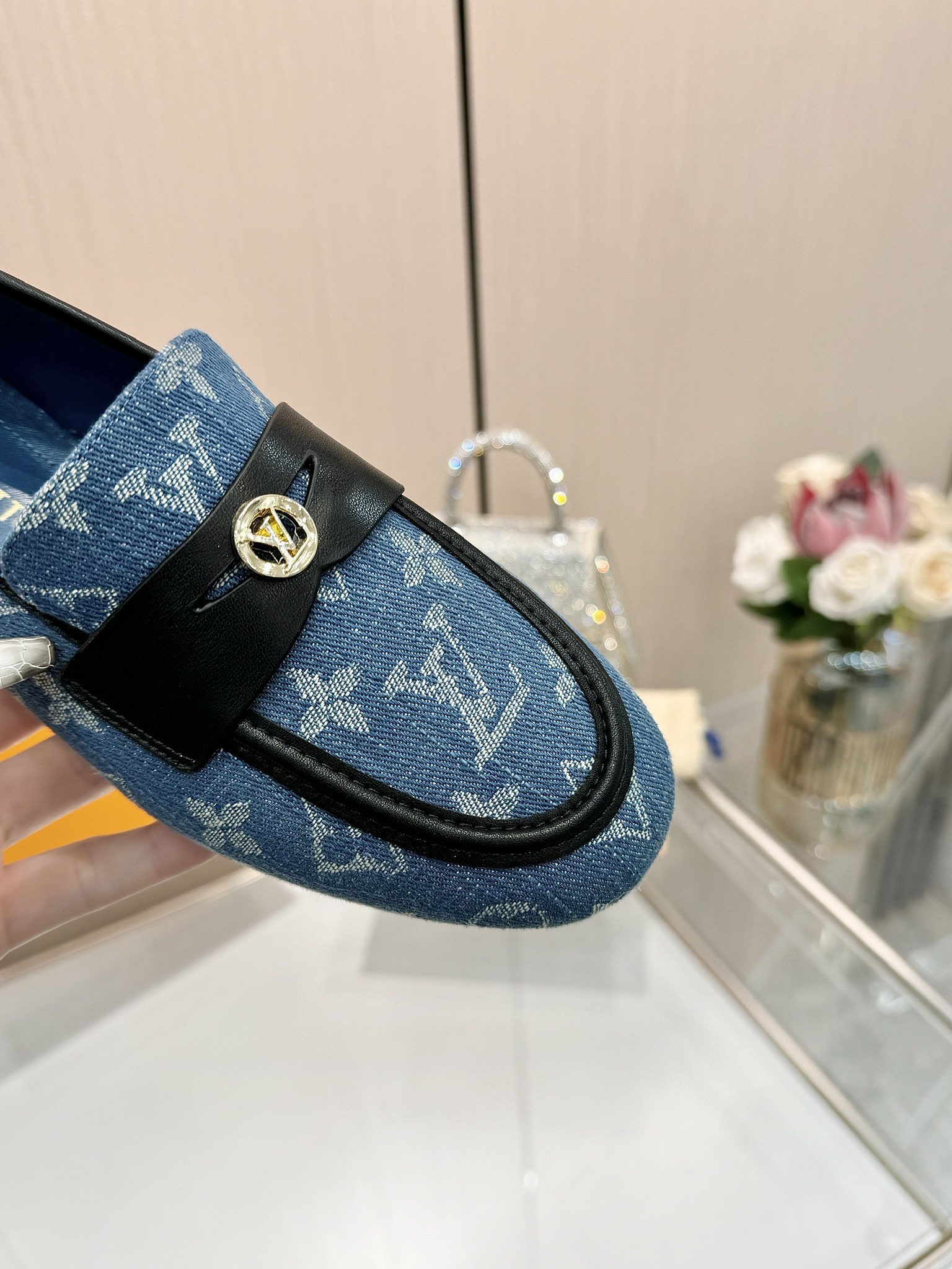 原單LV路易威登早春系列走秀款老花女士樂福鞋