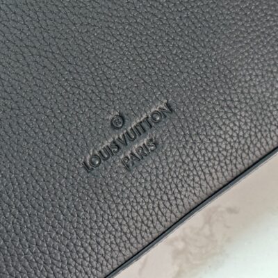 LV原單 Pilot 迷你手袋M83563