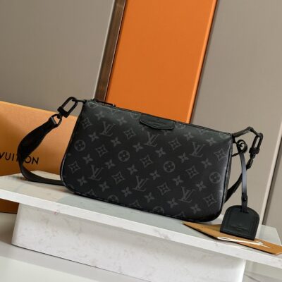 LV高仿Pochette Accessoire XL手袋M11741