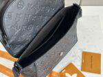 LV復刻ulse郵差包皮壓花m12681