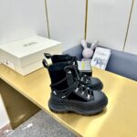 高仿網站MCQ亞曆山大王.麥昆新款厚底馬丁靴男女同款