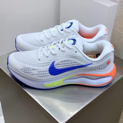 高品質Nike Journey Run公路跑步鞋
