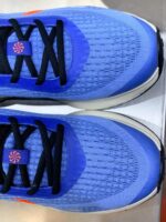 高仿Nike Journey Run公路跑步鞋