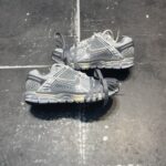 原單NIKE ZOOM Vomero 5 SP 复古风潮网面透气运动鞋灰色
