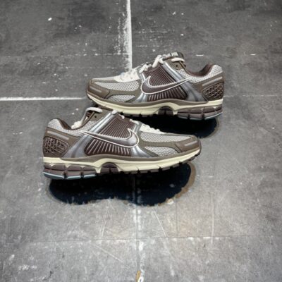 高仿NIKE佛莫羅5代系列經典復古休閒運動慢跑鞋